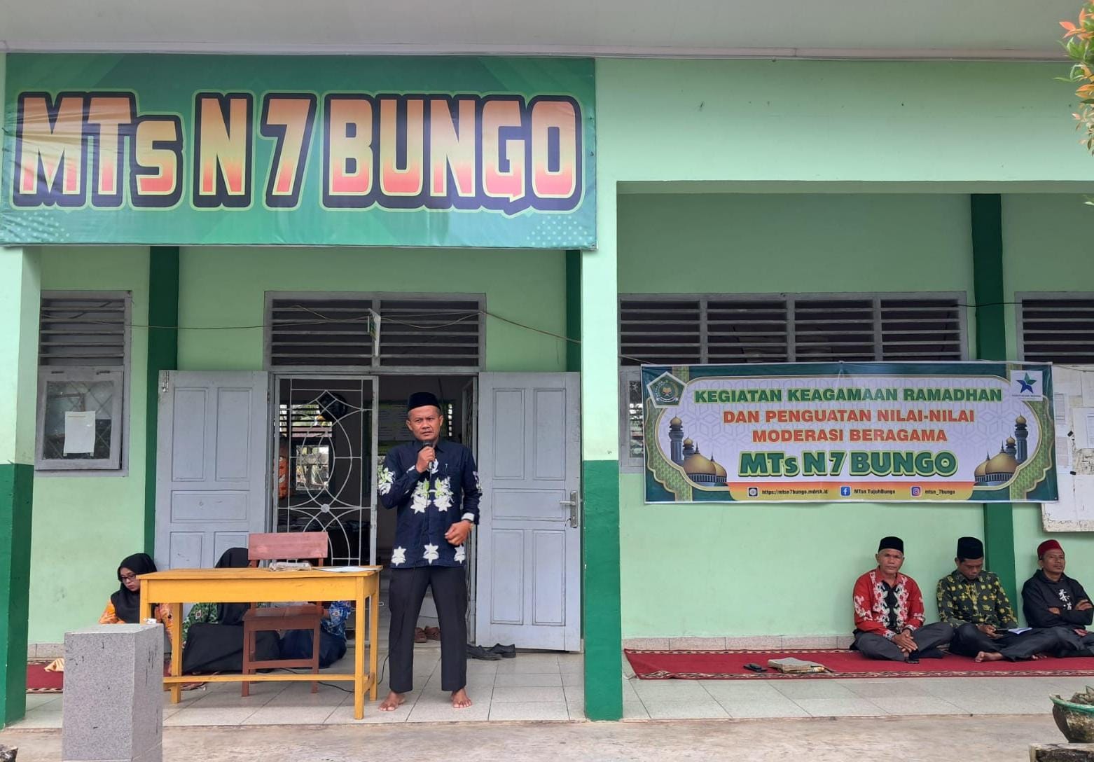 MTsN 7 Bungo Tutup Kegiatan Belajar Mengajar dengan Khatam Al-Qurâ€™an