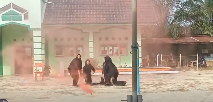 Siswa Kelas IX D Tampil Memukau, Raih Juara Pertama Ajang Minat Bakat MTsN 7 Bungo