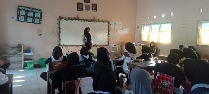Anggota PMR MTsN 7 Bungo Kembali Gelar Latihan Rutin, Fokus pada 7 Prinsip Dasar Kepalangmerahan