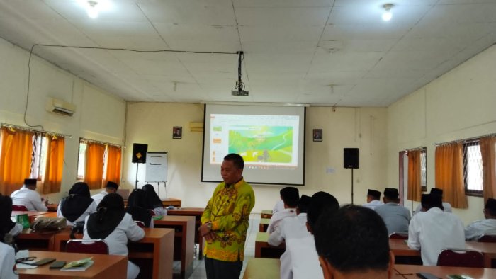 Kepala MTsN 7 Bungo Ikuti Bimtek Kurikulum Berbasis Cinta di BPSDM Jambi