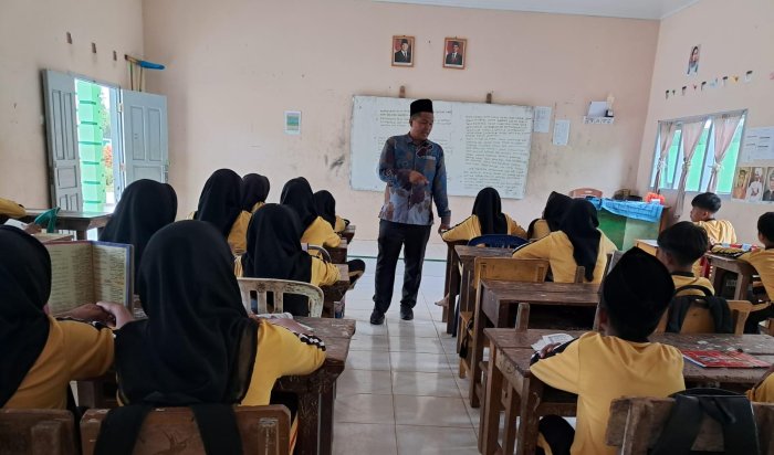 Sosialisasi Media Sosial: MTsN 7 Bungo Ajak Siswa Tingkatkan Literasi Digital dan Kepekaan Informasi