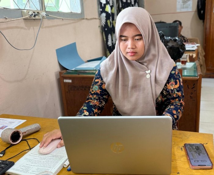 Guru MTsN 7 Bungo Kelola Hasil ASAS Ganjil Secara Komprehensif dan Terstruktur