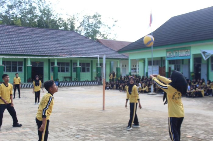 Gelora Class Meeting MTsN 7 Bungo Hari Pertama, Semangat Sportivitas Warnai Pertandingan Perdana