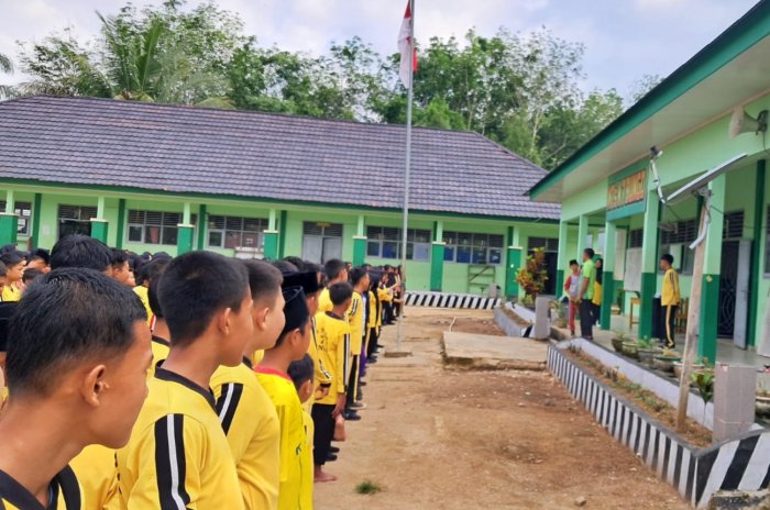 MTsN 7 Bungo Gelar Apel Bersama Usai Senam Kebugaran, Siap Meriahkan Lomba Semarak Sumpah Pemuda ke-97