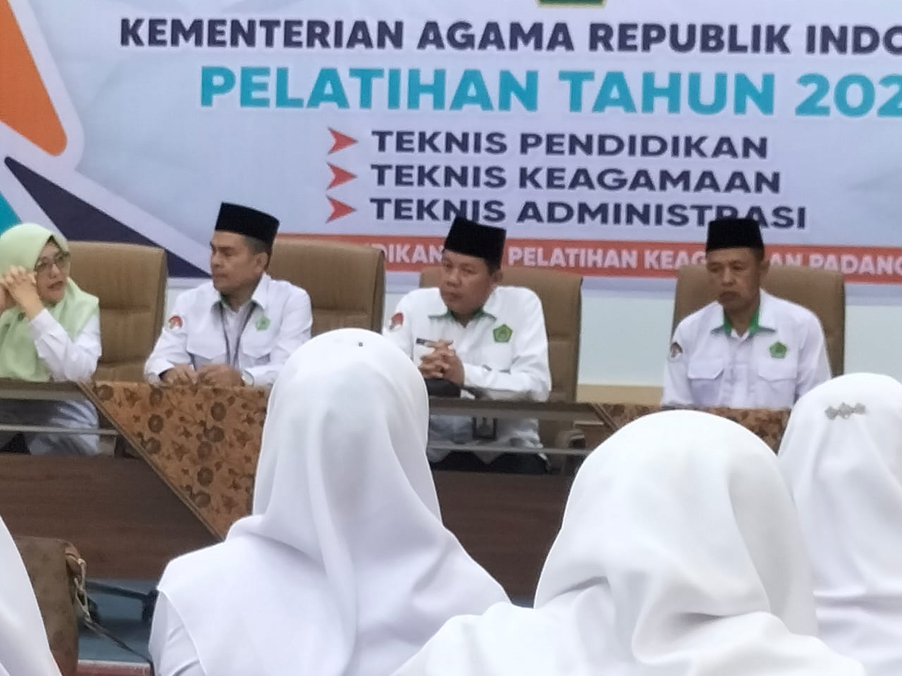 Guru MTsN 7 Bungo Ikuti Pelatihan Tahunan di Balai Diklat Padang Kementerian Agama RI