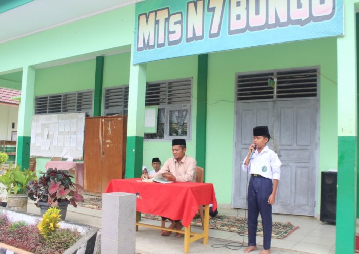 Jaga Kualitas Hafalan Peserta Didik, MTsN 7 Bungo Gelar Tasmi dan Imtihan Tahfidz Al-Quran Jaga Kualitas Hafalan Peserta Didik, MTsN 7 Bungo Gelar Tasmi dan Imtihan Tahfidz Al-Quran