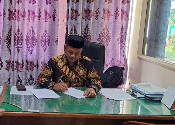 Aktivitas Kembali Normal, MTsN 7 Bungo Terapkan Sistem Kerja Fleksibel WFO dan WFA Pasca Libur Nasional