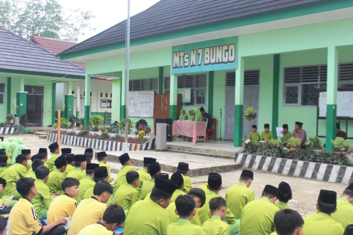 Yasin Bersama MTsN 7 Bungo Hadirkan Inovasi Dua Bahasa, Siapkan Program Bilingual