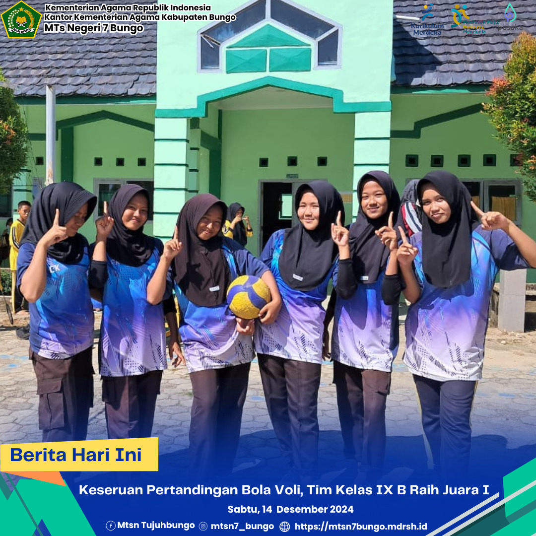Keseruan Pertandingan Bola Voli, Tim Kelas IX B Raih Juara I