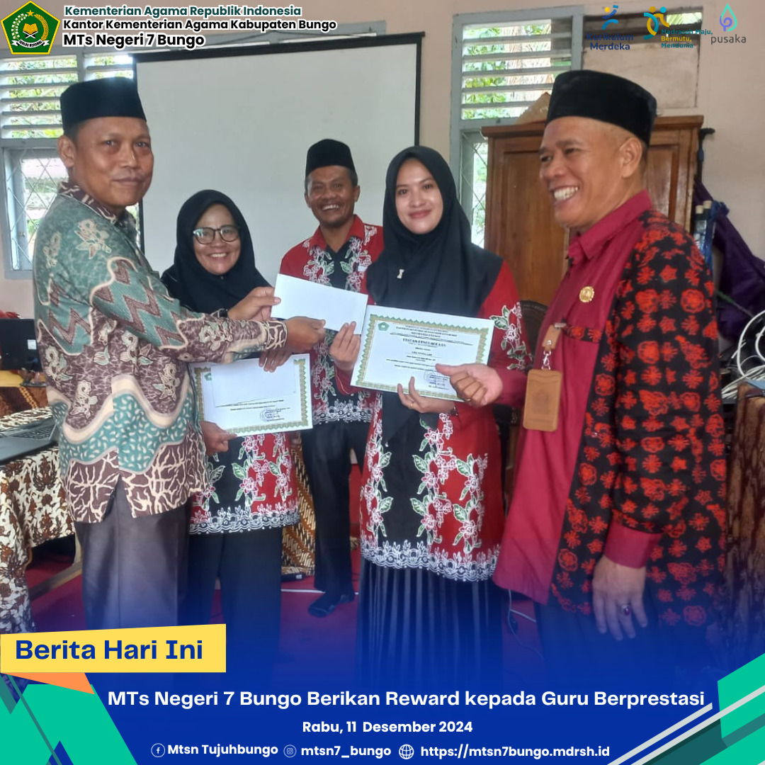 MTs Negeri 7 Bungo Berikan Reward kepada Guru Berprestasi