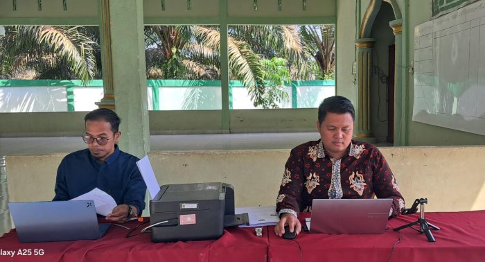 Tim Verifikator PMBM MTsN 7 Bungo Mulai Verifikasi Berkas Calon Peserta Didik Baru Tahun Ajaran 2026/2027