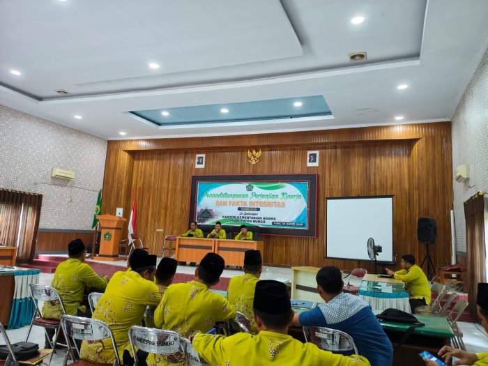 Kepala MTsN 7 Bungo Hadiri Rapat Koordinasi Persiapan Kunjungan Kerja dan Safari Ramadhan Kanwil Kemenag Jambi