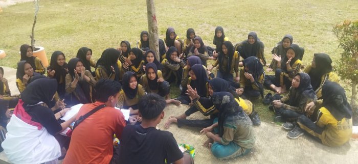 Peserta SHR MTsN 7 Bungo Gelar Evaluasi Usai Sukses Taklukkan Tantangan di Setiap Pos