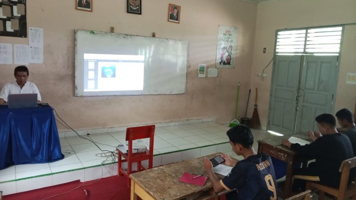 Jelang OMI, MTsN 7 Bungo Gelar Bimbingan Khusus bagi Peserta