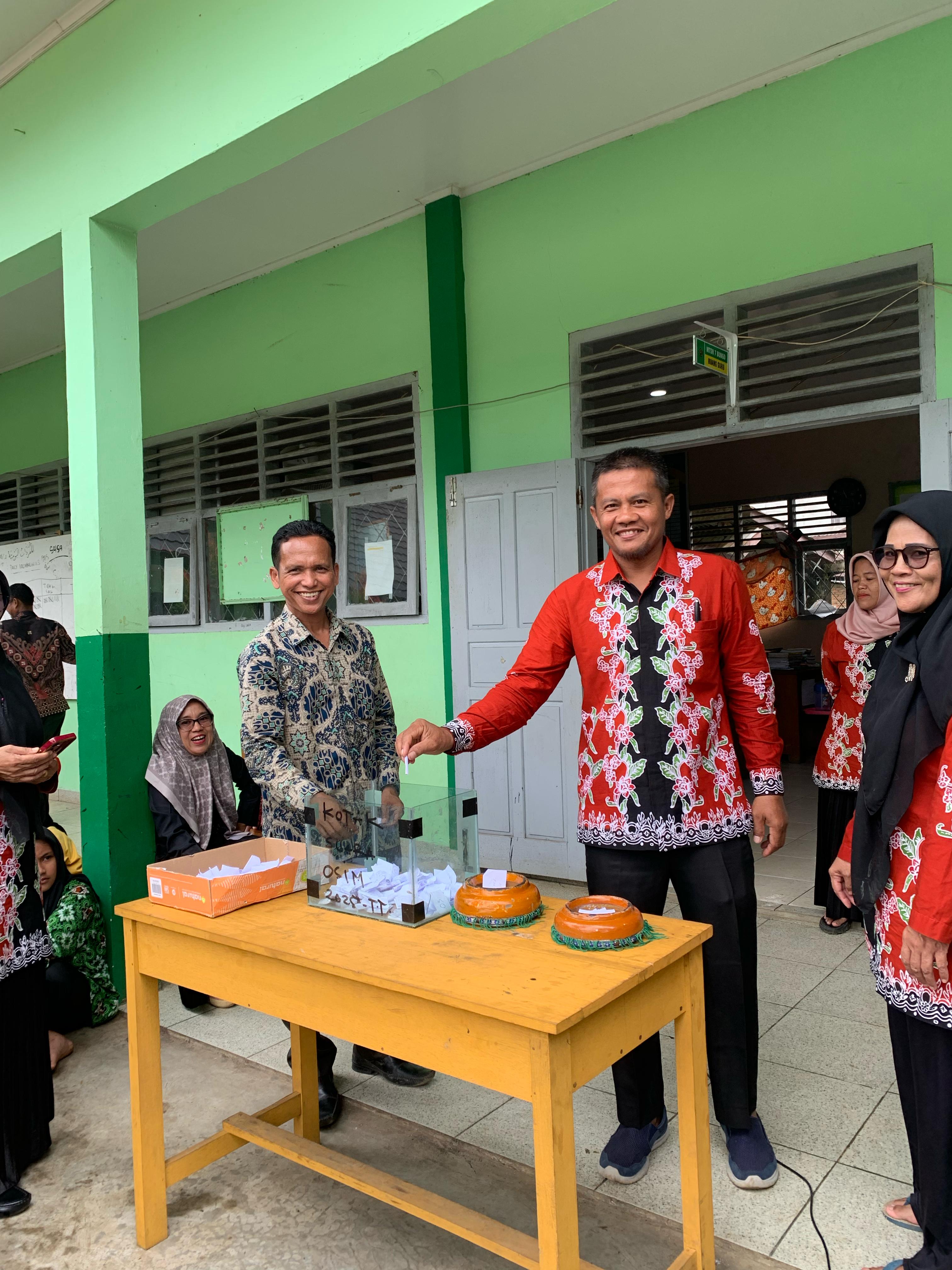 MTs Negeri 7 Bungo Gelar Projek P5 Suara Demokrasi dalam Pemilihan Ketua OSIM 2025-2026