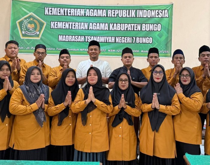 Jelang AKGTK Madrasah 2026, Kepala MTsN 7 Bungo Ingatkan GTK Persiapkan Diri dan Pastikan Kesiapan Aplikasi SEB