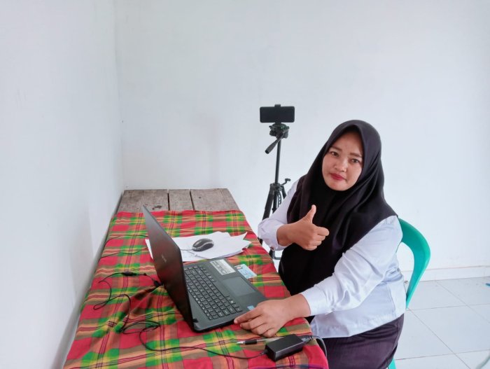 Guru MTsN 7 Bungo, Ibu Irma Yulia, S.Pd Sukses Laksanakan UP PPG Batch 3 Tahun 2025