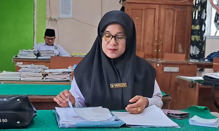 Guru ASN MTsN 7 Bungo Lengkapi Berkas Pencairan Tunjangan Profesi Guru Semester Genap 2025/2026