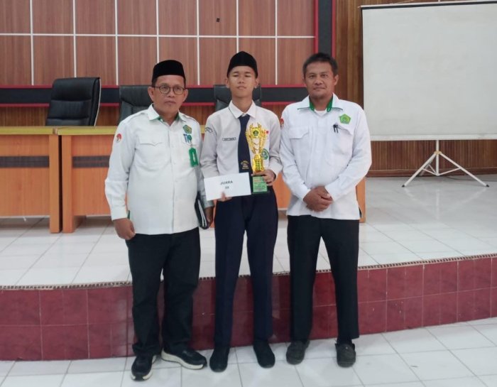 Rizky Fahrur Reza, Delegasi OMI MTsN 7 Bungo Hadiri Pembagian Hadiah Juara di Kemenag Kabupaten Bungo