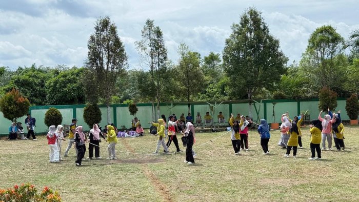 PGRI Tanah Tumbuh Gelar Lomba Antar Guru sebagai Wujud Silaturahmi di Hari Guru Nasional 2025