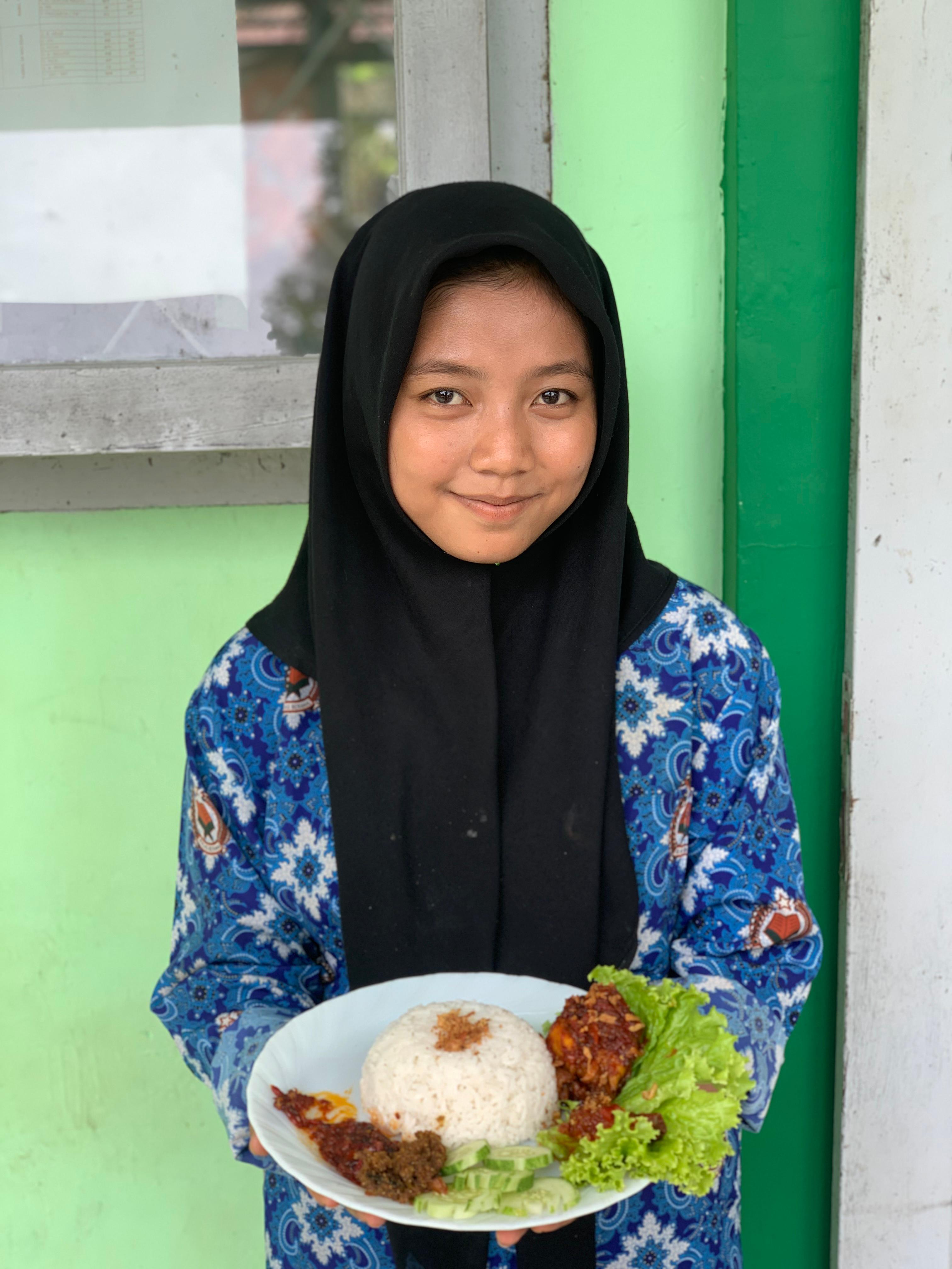 MTsN 7 Bungo Gelar P5 Penyajian dan Pengelola Masakan Nusantra 