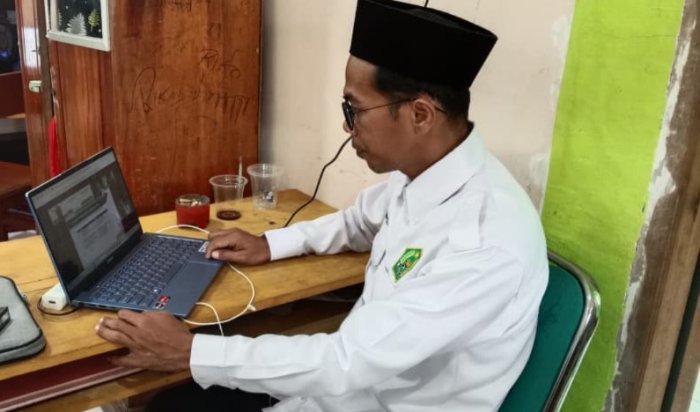 UNM Gelar Orientasi Akademik PPG Bagi Guru Madrasah Tahun 2025 Secara Daring