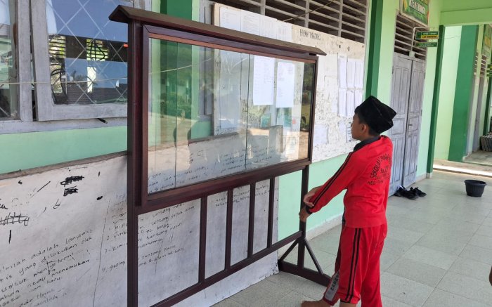 Pemanfaatan Mading untuk Meningkatkan Literasi Membaca Siswa di MTsN 7 Bungo