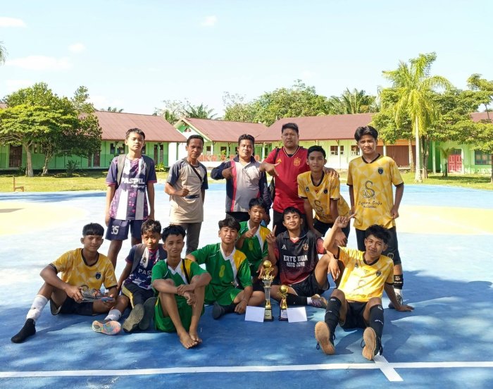 Tim Futsal MTsN 7 Bungo Raih Juara I Kompetisi Futsal SMKN 5 Bungo Cup 2026