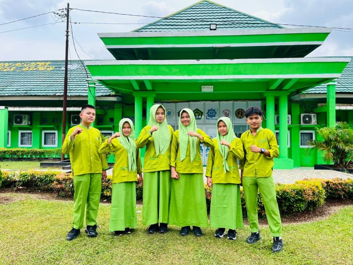 Enam Siswa MTsN 7 Bungo Uji Kemampuan di Simulasi SNMB 2026, Siap Tembus Madrasah Unggulan Nasional