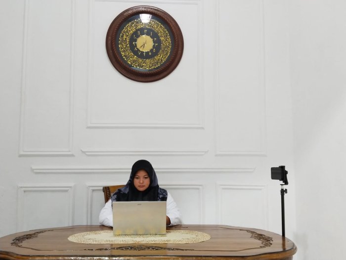 Ibu Widyawati, S.Pd.I, Guru MTsN 7 Bungo Sukses Ikuti Ujian Pengetahuan PPG Daljab Secara Daring