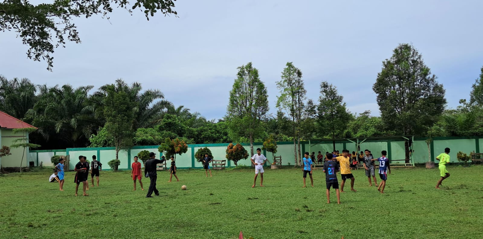 MTsN 7 Bungo Memulai Rangkaian Classmeeting Semester Genap TA 2024/2025 dengan Semangat Tinggi