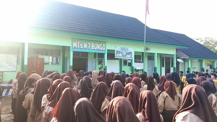 Pengembangan Minat dan Bakat Siswa MTsN 7 Bungo Kembali Digelar, Lima Cabang Dilaksanakan Serentak Pengembangan Minat dan Bakat Siswa MTsN 7 Bungo Kembali Digelar, Lima Cabang Dilaksanakan Serentak