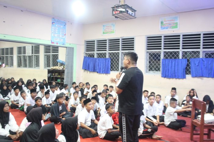 Penguatan Karakter MATAMUDA MTsN 7 Bungo, Peserta Saksikan Film Edukasi tentang Pengorbanan Orang Tua Penguatan Karakter MATAMUDA MTsN 7 Bungo, Peserta Saksikan Film Edukasi tentang Pengorbanan Orang Tua