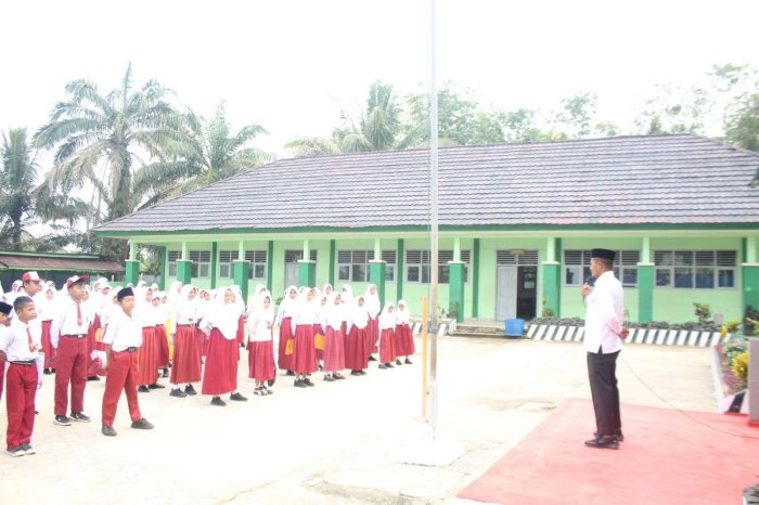 Pra MATAMUDA 2026 Resmi Dimulai, MTsN 7 Bungo Gelar Apel Pembukaan dan Apresiasi kepada Peraih Nilai Tertinggi PMBM Pra MATAMUDA 2026 Resmi Dimulai, MTsN 7 Bungo Gelar Apel Pembukaan dan Apresiasi kepada Peraih Nilai Tertinggi PMBM