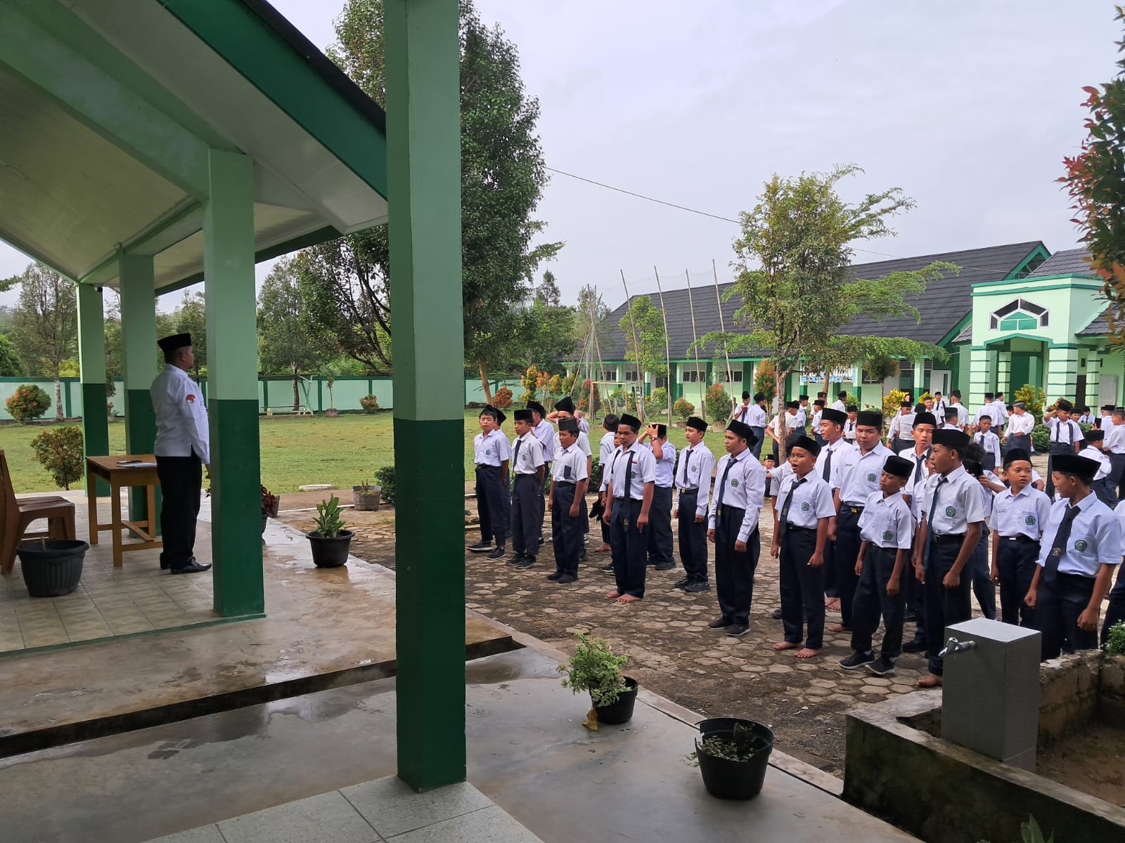 Demi menegakan Aturan Madrasah, BK adakan Razia Terhadap Siswa