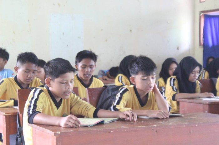Tak Sekadar Hafalan, KBM Tahfizul Quran MTsN 7 Bungo Tekankan Pemahaman dan Kualitas Bacaan Siswa