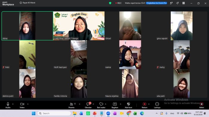 PJJ Tetap Interaktif, Guru MTsN 7 Bungo Manfaatkan Platform Alef Education dalam Pembelajaran PJJ Tetap Interaktif, Guru MTsN 7 Bungo Manfaatkan Platform Alef Education dalam Pembelajaran