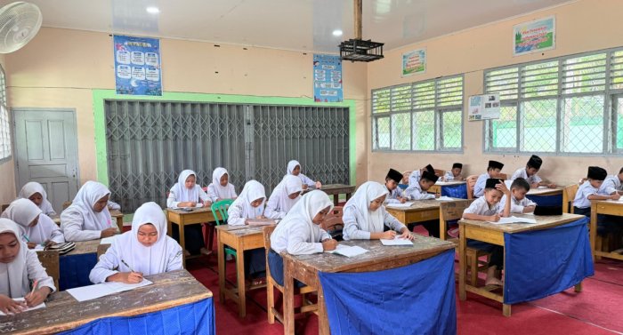 ASTS Ganjil di MTsN 7 Bungo Masuki Hari Kedua, Siswa Tunjukkan Antusiasme dan Disiplin Tinggi