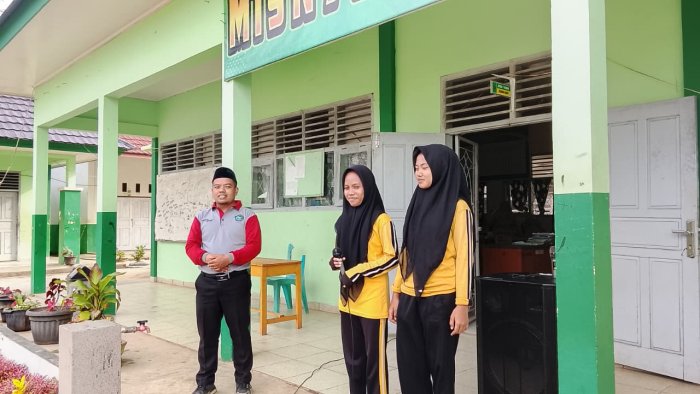 Apel Pagi MTsN 7 Bungo Dihiasi Kuis Website, Tingkatkan Literasi Digital Siswa