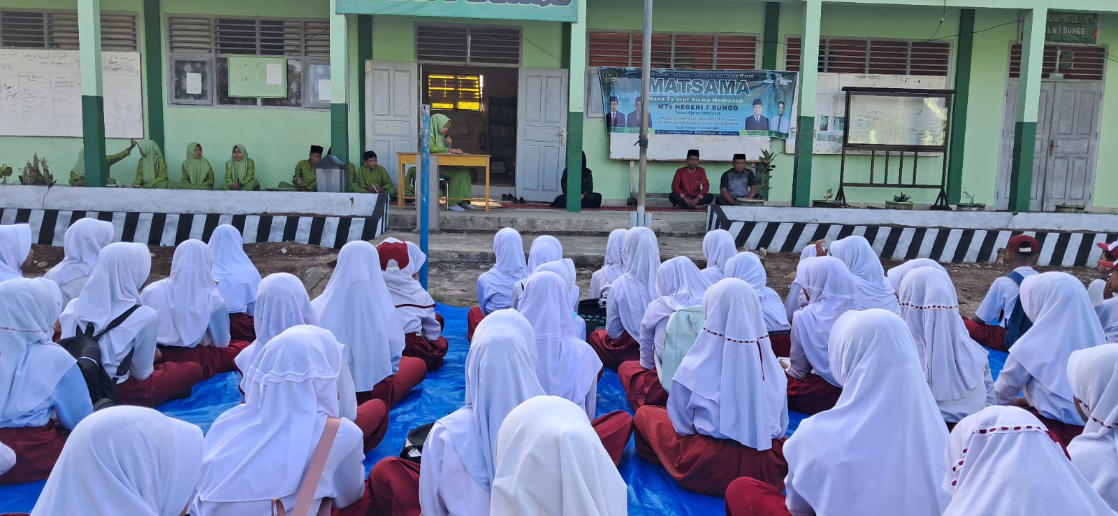 MTsN 7 Bungo Awali Rangkaian MATSAMA Tahun Pelajaran 2025/2026 dengan Kegiatan Yasinan Bersama