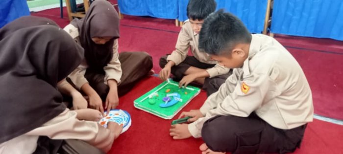 Belajar Sains Lebih Bermakna, Siswa Kelas VII A MTsN 7 Bungo Sukses Tuntaskan Proyek Model Sel Hewan dan Tumbuhan