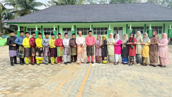 Keluarga Besar MTsN 7 Bungo Sampaikan Ucapan Selamat HUT ke-69 Provinsi Jambi