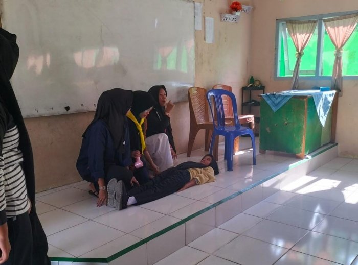 PMR MTsN 7 Bungo Gelar Latihan Perdana: Bekali Siswa dengan Materi Dasar Pertolongan Pertama