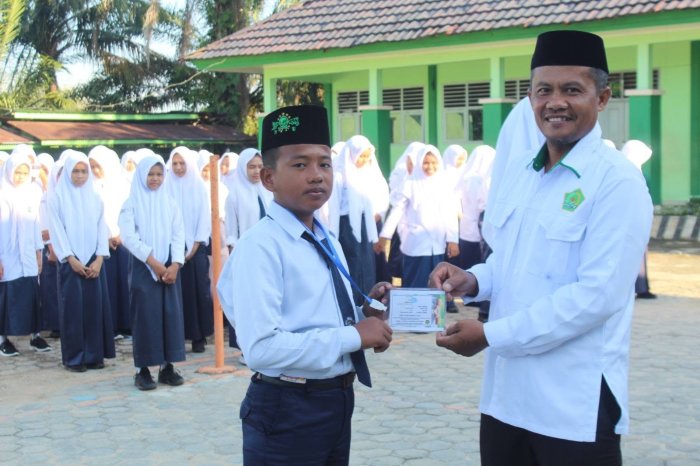 Peringatan Hari Anak Nasional 2026, MTsN 7 Bungo Tegaskan Komitmen Anti-Perundungan Wujudkan Madrasah Ramah Anak Peringatan Hari Anak Nasional 2026, MTsN 7 Bungo Tegaskan Komitmen Anti-Perundungan Wujudkan Madrasah Ramah Anak
