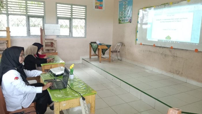 Tim Riset MTsN 7 Bungo Kembali Ikuti Bimbingan Intensif Jelang Olimpiade Madrasah Indonesia 2025 Tim Riset MTsN 7 Bungo Kembali Ikuti Bimbingan Intensif Jelang Olimpiade Madrasah Indonesia 2025