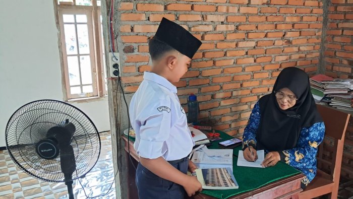 Perpustakaan MTsN 7 Bungo Tingkatkan Layanan untuk Dorong Minat Literasi Siswa