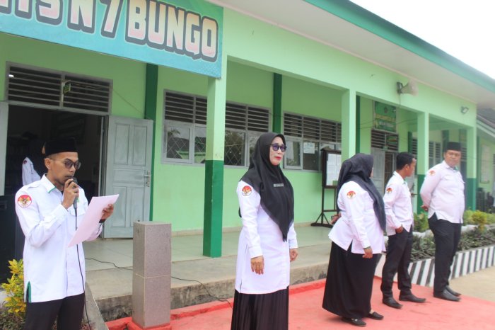 Pembagian Kelas Awali Adaptasi Murid Baru Menuju Proses Belajar di MTsN 7 Bungo Pembagian Kelas Awali Adaptasi Murid Baru Menuju Proses Belajar di MTsN 7 Bungo