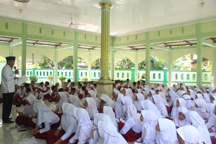 Hari Pertama Seleksi PMBM MTsN7 Bungo Tahun Ajaran 2026/2027 Digelar Besok,Peserta Ikuti Ujian Lisan dan Praktik Keagamaan Hari Pertama Seleksi PMBM MTsN7 Bungo Tahun Ajaran 2026/2027 Digelar Besok,Peserta Ikuti Ujian Lisan dan Praktik Keagamaan