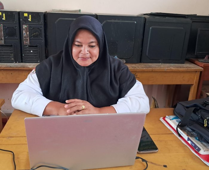 Guru MTsN 7 Bungo, Ibu Widiyawati, S.Pd.I Ikuti Kegiatan Induksi dan Uji Pengetahuan PPG  dalam Jabatan Tahun 2025