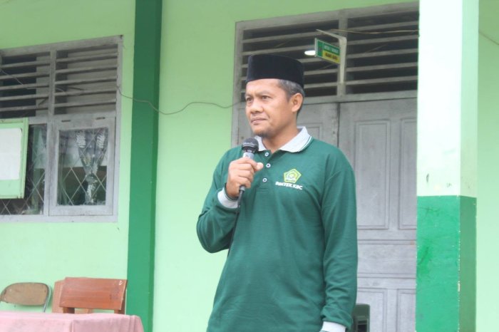 Kepala MTsN 7 Bungo Imbau Guru Bersiap Mengikuti Uji Kompetensi Kepala MTsN 7 Bungo Imbau Guru Bersiap Mengikuti Uji Kompetensi